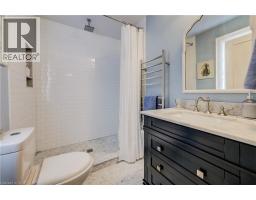 8 LOWREY Avenue S - 36