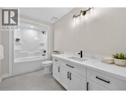 45B HOWARD Street - 25