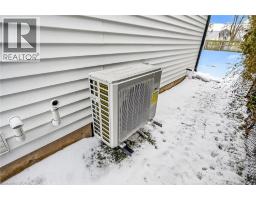 45B HOWARD Street - 32