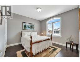 107 FORBES Crescent - 22