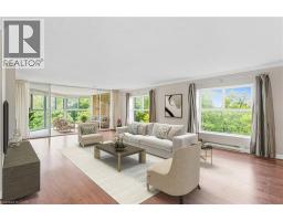 20 BERKLEY Road UnitNo. 702 - 20