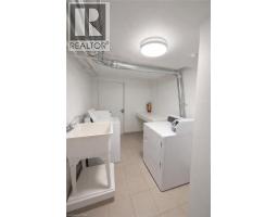 44 WEBER Street W - 15