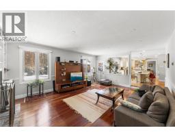 7 TEMPLER Drive - 10