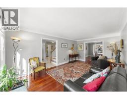 7 TEMPLER Drive - 15