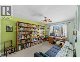 7 TEMPLER Drive - 25