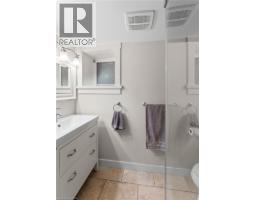 58 HOHNER Avenue - 34