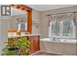 276 CARRINGTON Place - 32