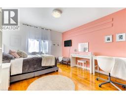 39 KARALEE Crescent - 25