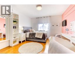 39 KARALEE Crescent - 26