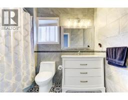 39 KARALEE Crescent - 28