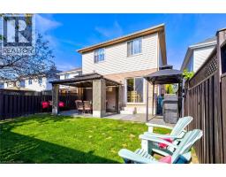 39 KARALEE Crescent - 38