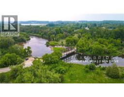 39 KARALEE Crescent - 45