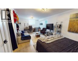 137 WOODBERRY Crescent - 18