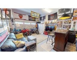 137 WOODBERRY Crescent - 24