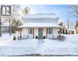 103 BAIRD Street S - 4