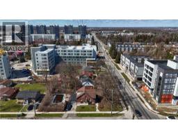 285 ALBERT Street - 3