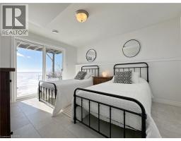 128 BROWN Street - 30