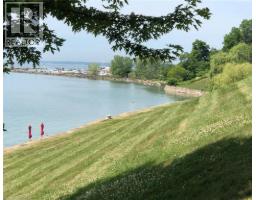 128 BROWN Street - 32