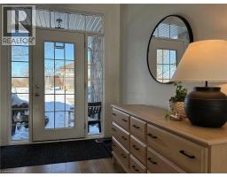 128 BROWN Street - 4