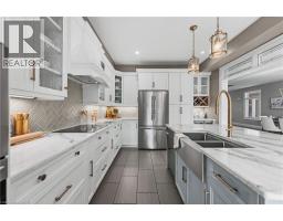 155 OAK PARK Drive - 19