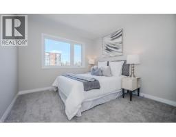 66 AYR MEADOWS Crescent - 24