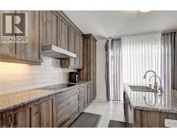 520 NATHALIE Crescent - 10