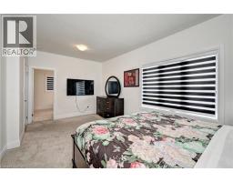 520 NATHALIE Crescent - 19