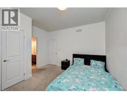 520 NATHALIE Crescent - 29