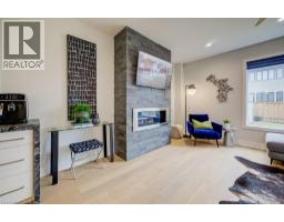 204 CARRIAGE Way - 11