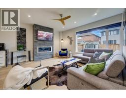204 CARRIAGE Way - 13
