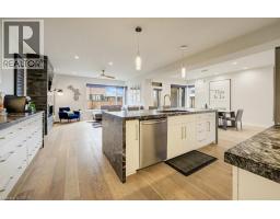 204 CARRIAGE Way - 16