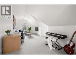 194 SIMEON Street - 33