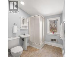 194 SIMEON Street - 36