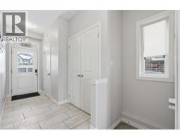 120 LINKS Crescent - 5