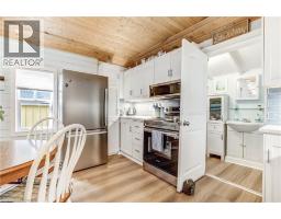 10 FOURTH Avenue - 13