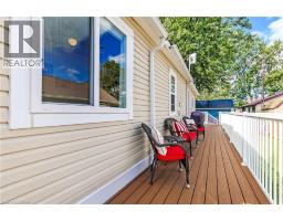 10 FOURTH Avenue - 3