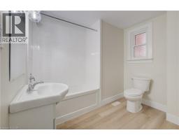 155 WELLINGTON Street N - 12