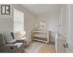 155 WELLINGTON Street N - 17