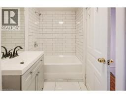 155 WELLINGTON Street N - 20