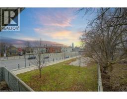 155 WELLINGTON Street N - 39