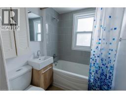 29 MCNAUGHTON Street - 28