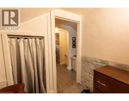 29 MCNAUGHTON Street - 33