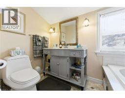 78 STIRLING Avenue S - 21