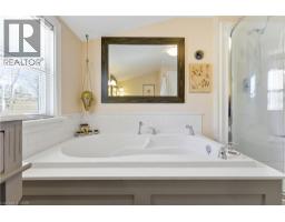 78 STIRLING Avenue S - 22