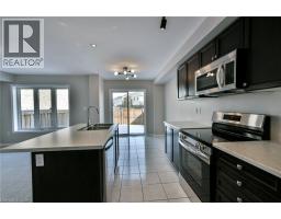 110 ARNOLD MARSHALL Boulevard - 17