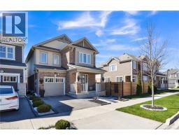262 GROVEHILL Crescent - 2