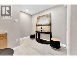 262 GROVEHILL Crescent - 31