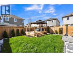 262 GROVEHILL Crescent - 33