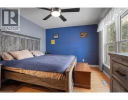 4021 PERTH LINE 56 E - 32