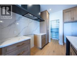 34 ANDREW Avenue - 15